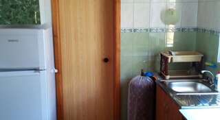 Гостиница Guest House Maria Коктебель Классический трехместный номер-4